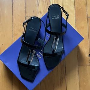 NEW .IN ORIGINAL BOX. BLACK SOFT PATENT